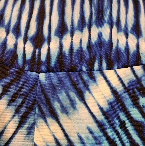 New Directions Blue and White Maxi Skirt PL - Picture 2 of 6